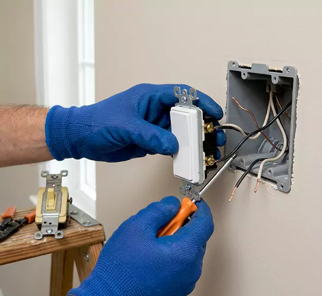 Professional Light Switch Replacement: Your Local Swap-Out Team in Ormond Beach, FL